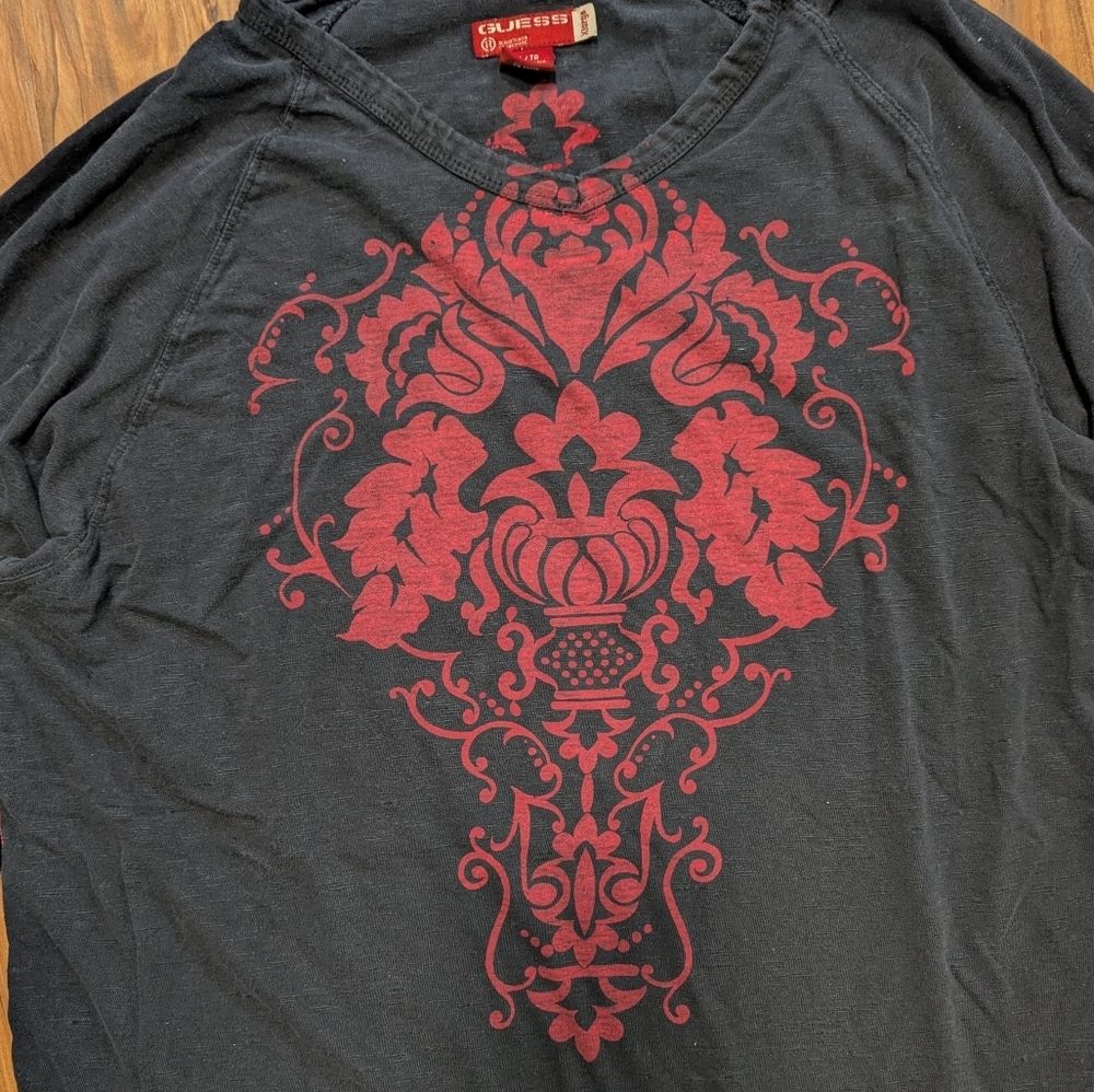 Y2K Guess Long Sleeve Black Red Graphic Stripe V-Neck Women's‎ XL Cotton Vintage - Picture 2 of 8